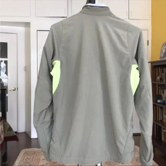 Patagonia® Worn Wear Men's Integral Jacket size medium army green - Picture 6 of 7